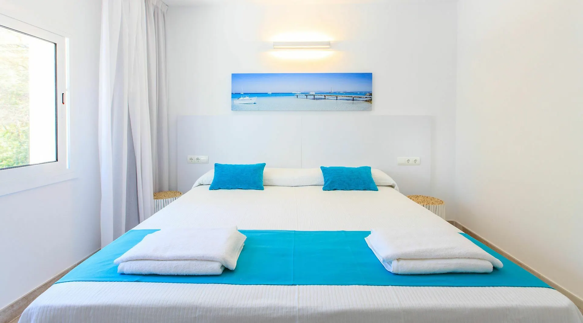 Pinos Playa Suites Playa Migjorn